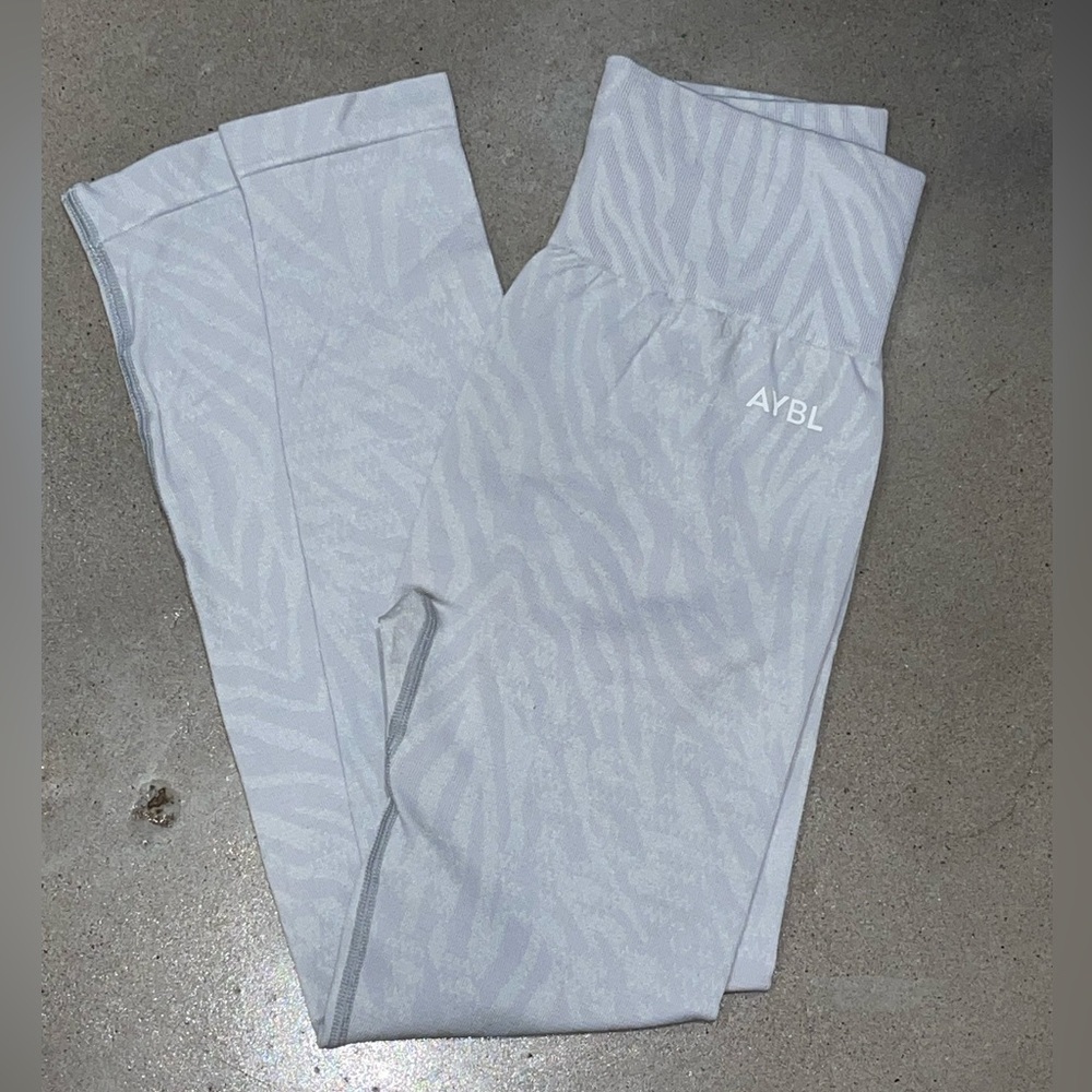 AYBL leggings